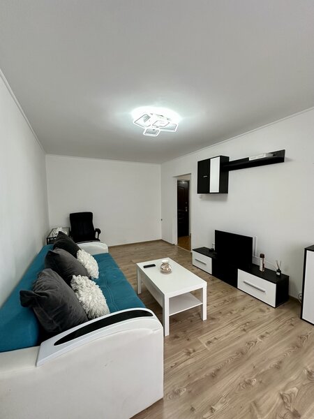 Drumul Taberei, zona Ghencea decomandat, bloc reabilitat, constructie 1982,