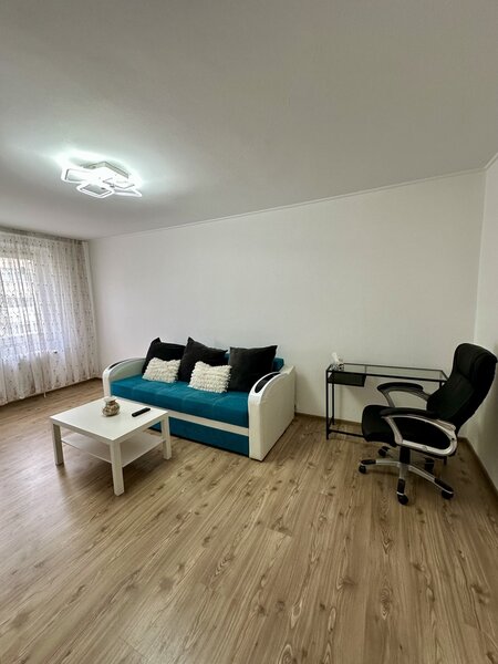 Drumul Taberei, zona Ghencea decomandat, bloc reabilitat, constructie 1982,