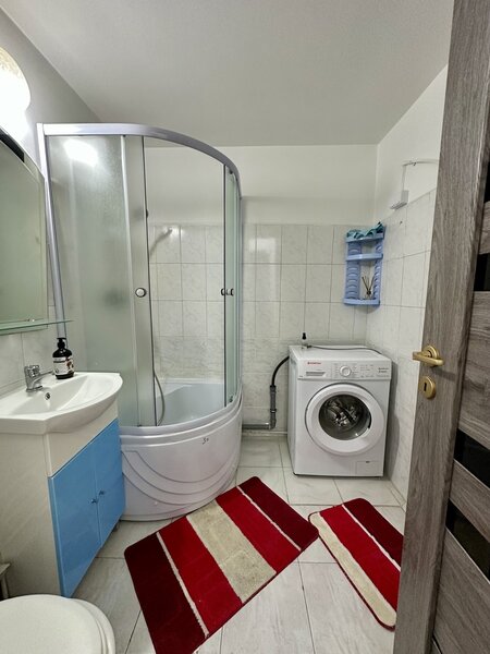 Drumul Taberei, zona Ghencea decomandat, bloc reabilitat, constructie 1982,