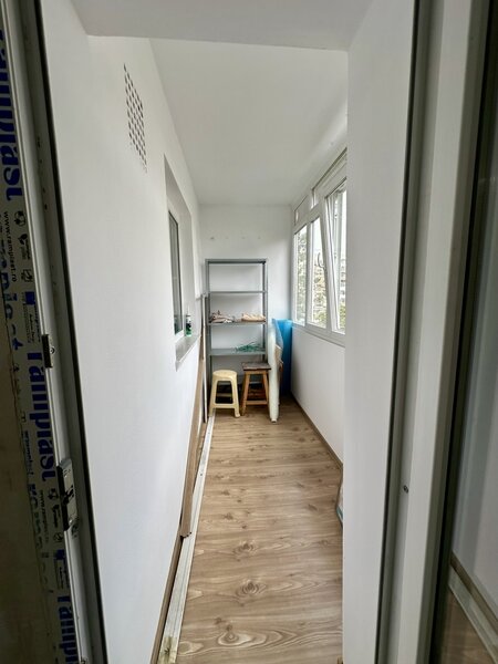 Drumul Taberei, zona Ghencea decomandat, bloc reabilitat, constructie 1982,